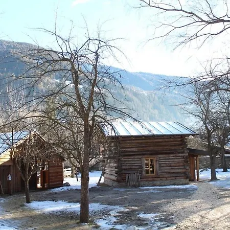 Heidi Huette Semesterbostad *