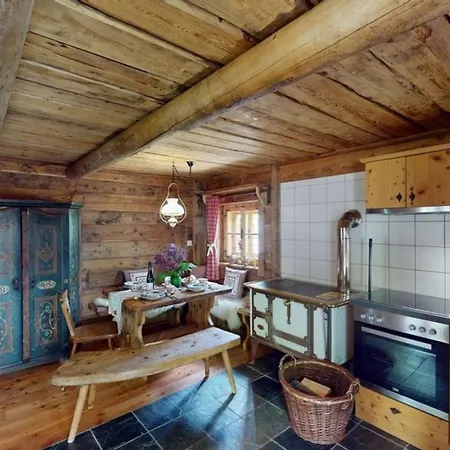 Heidi Huette Dollach